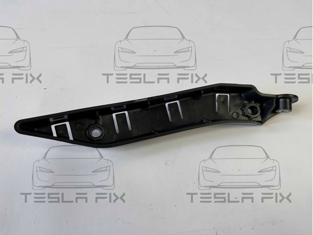 149377000B Tesla Кронштейн бампера переднього, зовнішній лівий