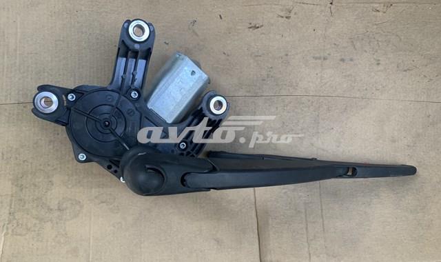 6763693201304 BMW 