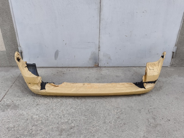 Кожух бампера заднього Signeda PTY04619AK ціна, від 215.42 USD