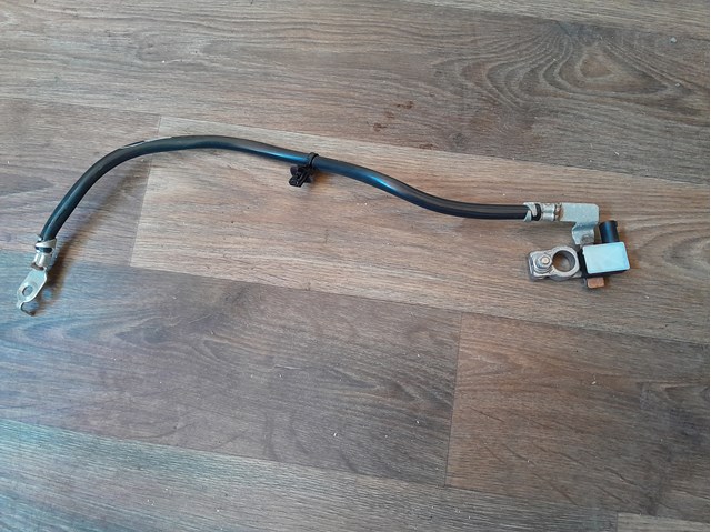 JX6Z10C679D Ford 