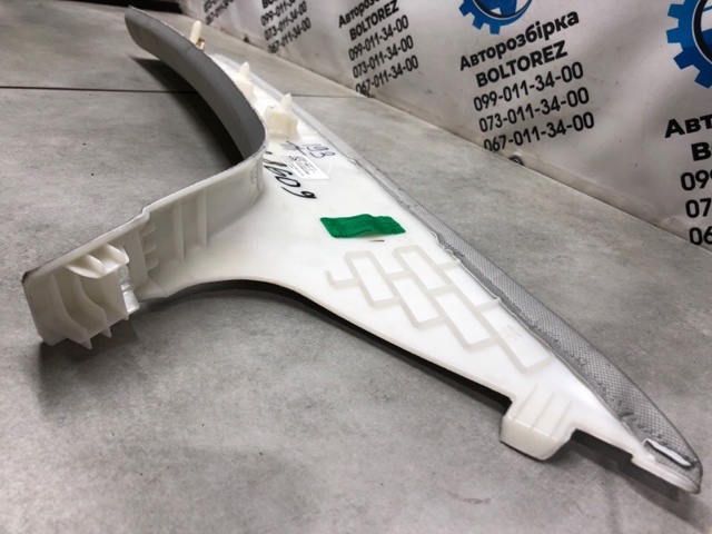  Tesla 108624101L