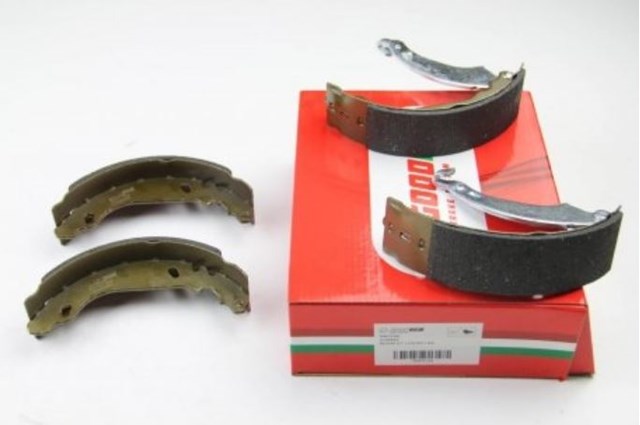 Колодки гальмові задні, барабанні Goodrem RM0156 ціна, від 12.70 USD