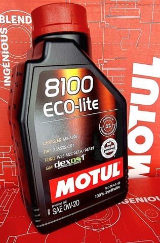 841111 Motul Масло двигуна