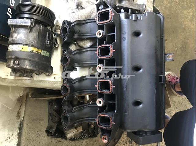 2247586 Land Rover 