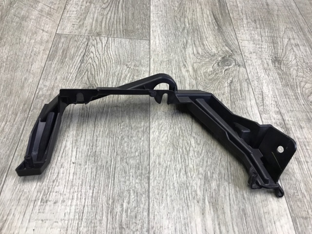 Купити LR114024 Land Rover 