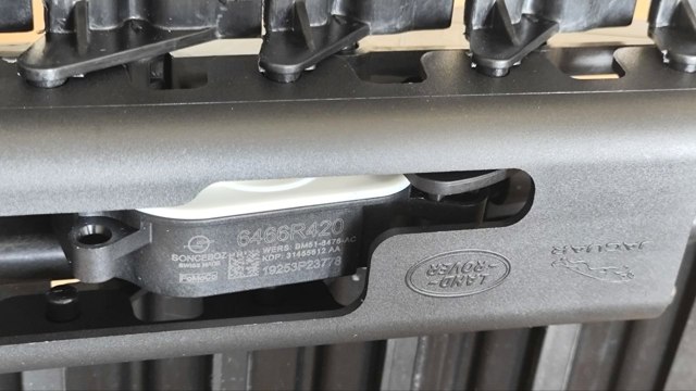 Жалюзі радіатора охолодження Land Rover LR102691 ціна, від 207.18 USD