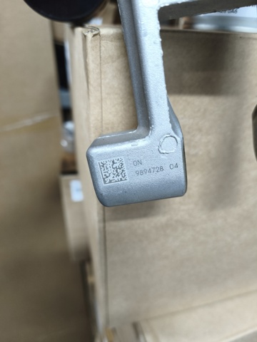 Купити 22119894728 BMW 