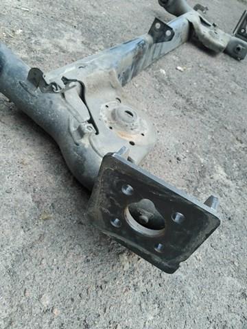 Купити 555017481R Renault (RVI) Балка задньої підвіски, підрамник