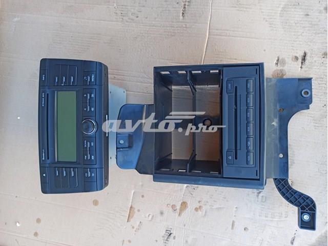 Купити 1Z0035161C VAG Магнітола