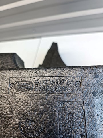  Land Rover LR049456 ціна, від 25.42 USD