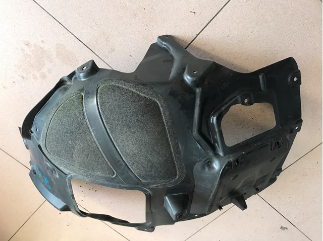  51717374736 BMW
