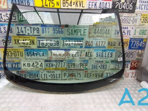 Лобове скло GJE863900A Mazda
