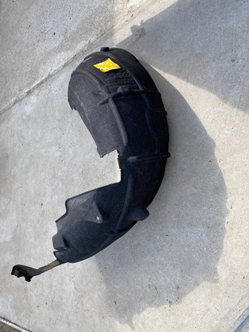 Підкрилок заднього крила, правий Porsche 9J1810970A