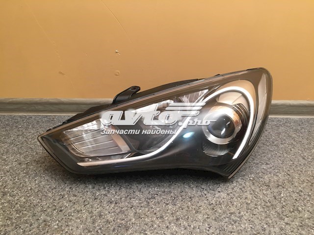921012M550 Hyundai/Kia Фари