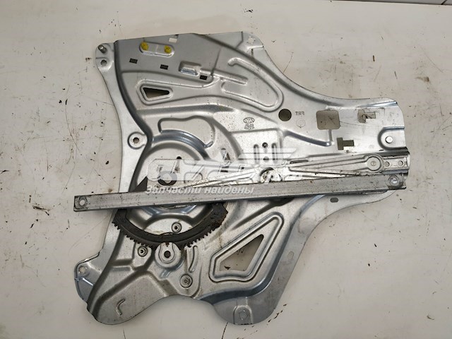  824702Y010 Hyundai/Kia