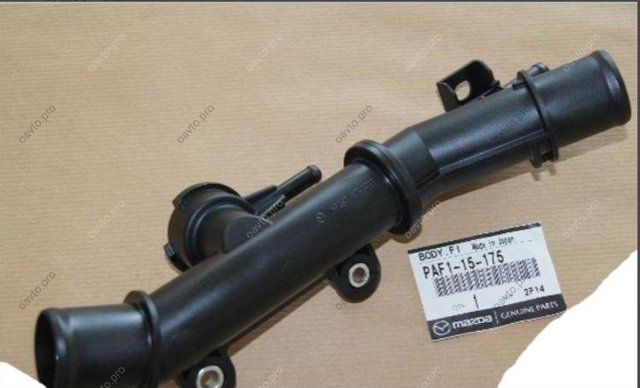 Патрубок системи охолодження Mazda PAF115175