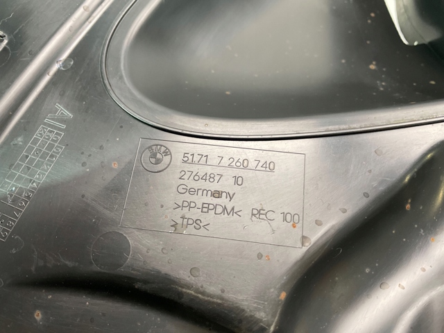 7260740 BMW Щиток брудозахисний передньої арки крила