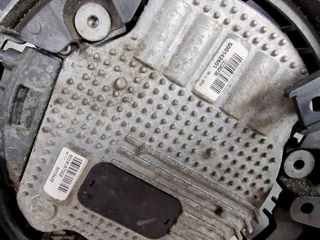 Дифузор радіатора охолодження, в зборі з двигуном і крильчаткою Land Rover LR084406