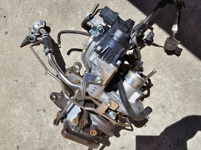  Mazda PY8V13700B
