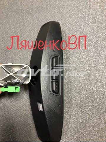 Купити 31442556 Volvo Дзеркало салону авто