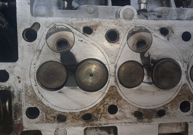2244977 BMW 