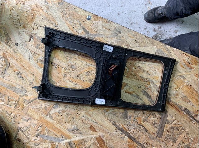  Mercedes A2036803182 ціна, від 28.12 USD
