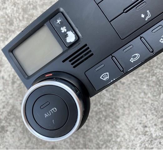 Купити 7L6907040L VAG Блок управління пічкою