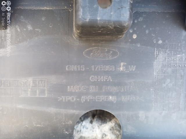 Решітка радіатора 2266652 Ford