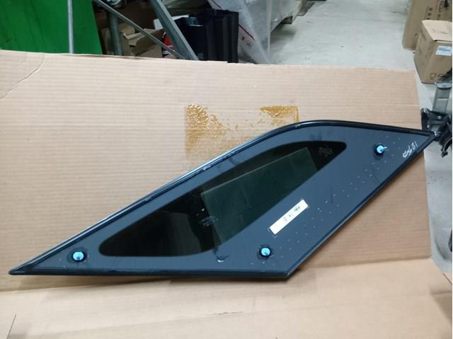 Скло багажника, ліве Mercedes A1676708300 ціна, від 101.35 USD