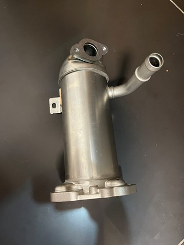 Патрубок системи рециркуляції ОГ EGR GK2Q9E470AA Ford