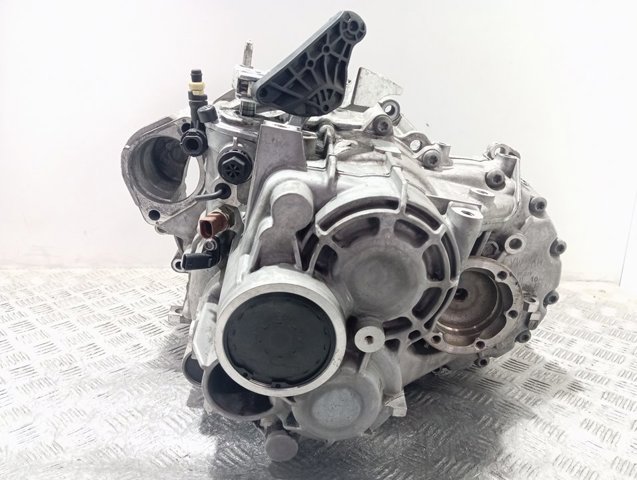 МКП в зборі Audi Q3 позашляховик (F3B) (2018 - 2026) ціна, від 349.05 USD