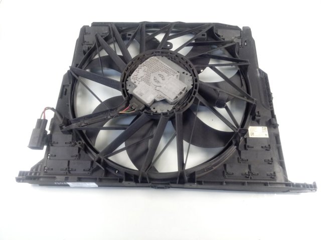  7575682 BMW