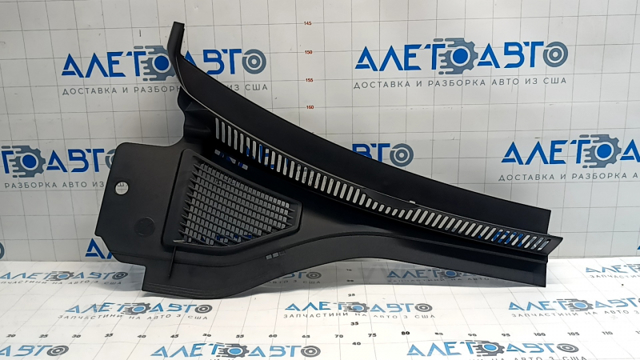 Водостік лобового скла, жабо VAG 17B819404A9B9 ціна, від 78.67 USD