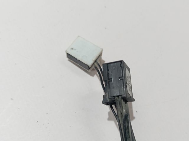 Ліве бокове дзеркало A2118101576 Mercedes