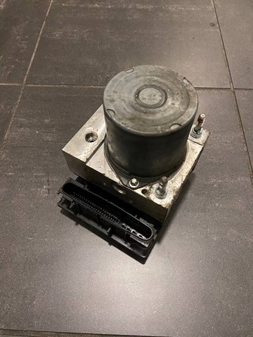 Блок АБС гідравлічний Toyota 4454005120 ціна, від 74.24 USD