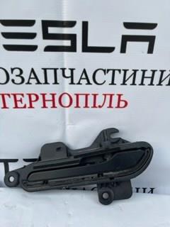  152811400D Tesla