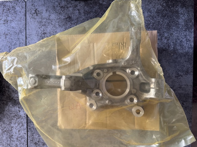 Вісь передня і поворотні кулаки Hyundai/Kia 51711L1500 ціна, від 279.93 USD