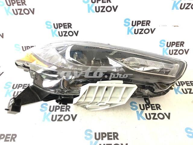 Фара права 260109NR0A Nissan/Infiniti