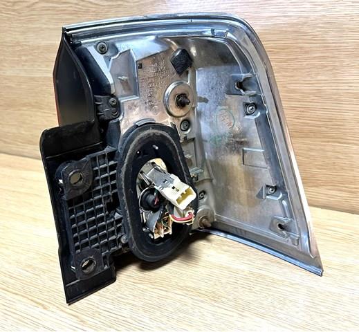 Стоп задній Toyota 8158060220 ціна, від 67.58 USD