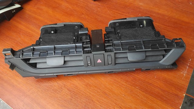 Вентиляція передка Toyota 5566033310 ціна, від 108.63 USD