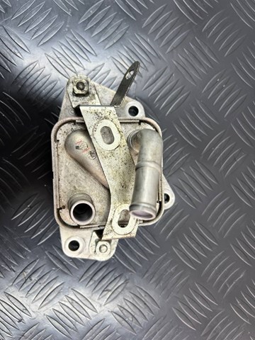 Радіатор масляний 1571036030 Toyota