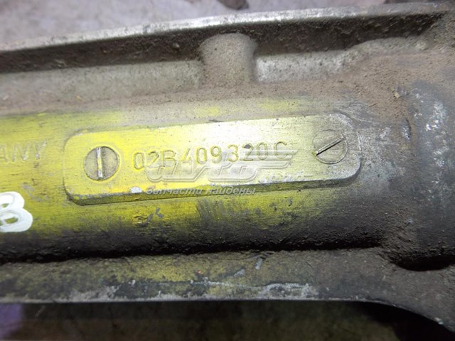 Опора підвісного підшипника передньої піввісі 02B409320C VAG