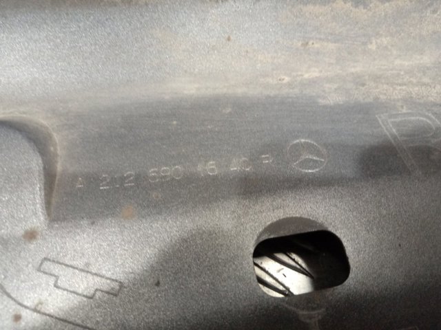Купити A2126901340 Mercedes 