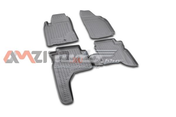 Килими салону на Mitsubishi Pajero SPORT I K90
