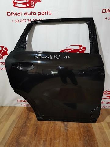 Двері задні, праві Hyundai/Kia 77004C6000 ціна, від 237.76 USD