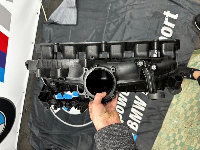757691110 BMW 