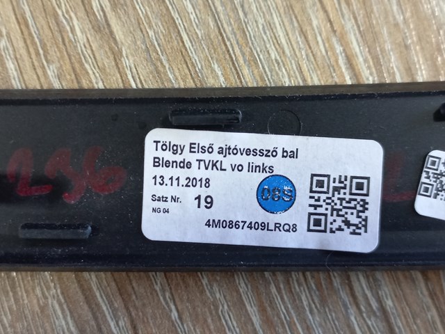 4M0867409LRQ8 VAG 
