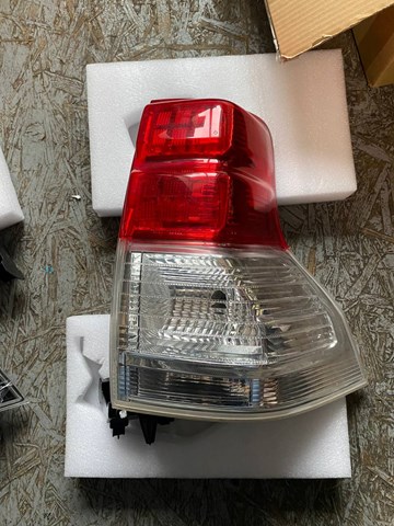 Задня права фара 8155160891 Toyota