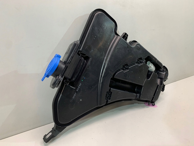  61667377035 BMW