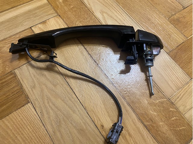 Ручка передньої двері зовнішня ліва Hyundai/Kia 82651J9700 ціна, від 7.81 USD